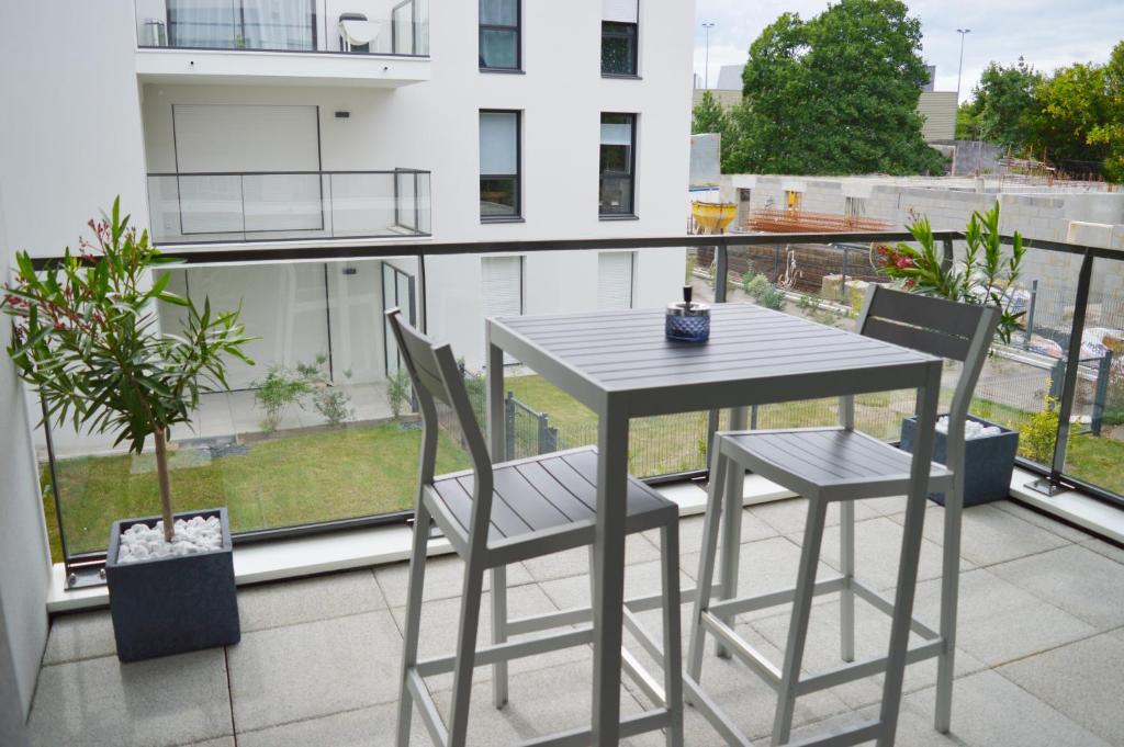 APPARTEMENT ARRADON / PROCHE MER / TOUT ÉQUIPÉ photo 3