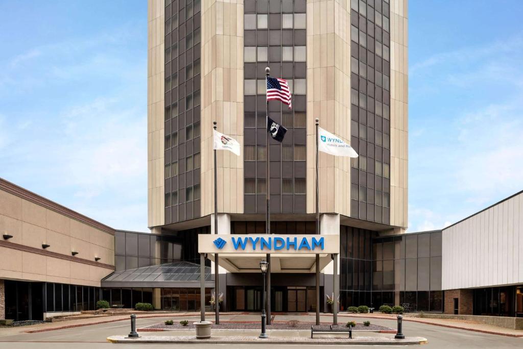 Wyndham Springfield City Centre image
