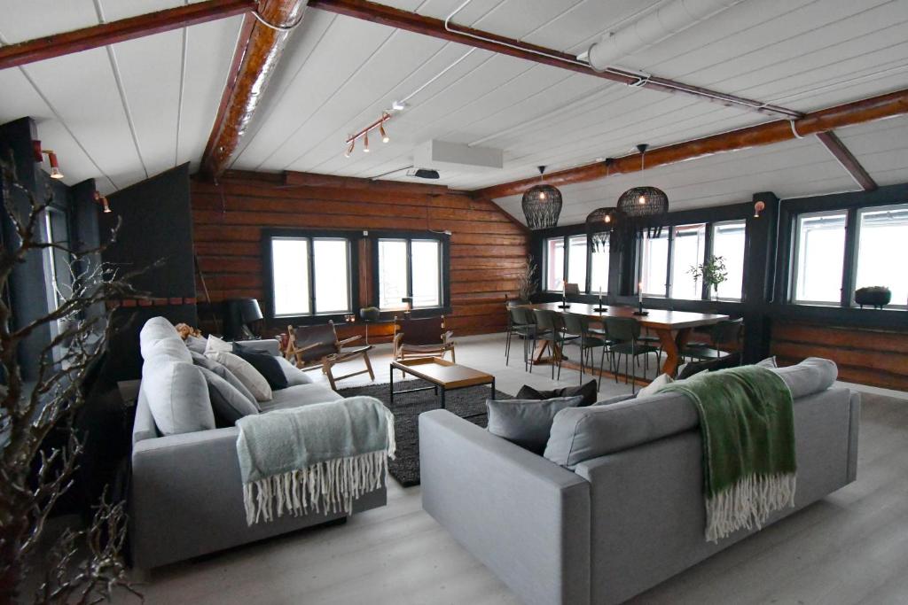 Skars Lodge / North Mountain Lodge photo 2