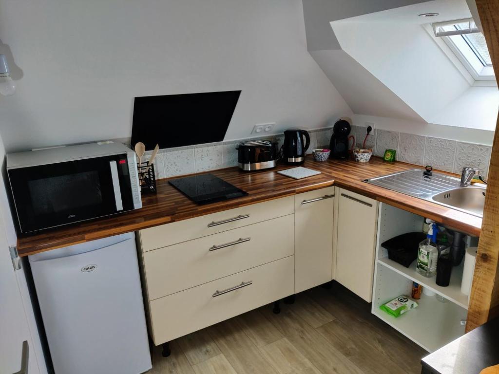 Appartement T3 "YUCA" Hyper centre d'ERNÉE photo 4