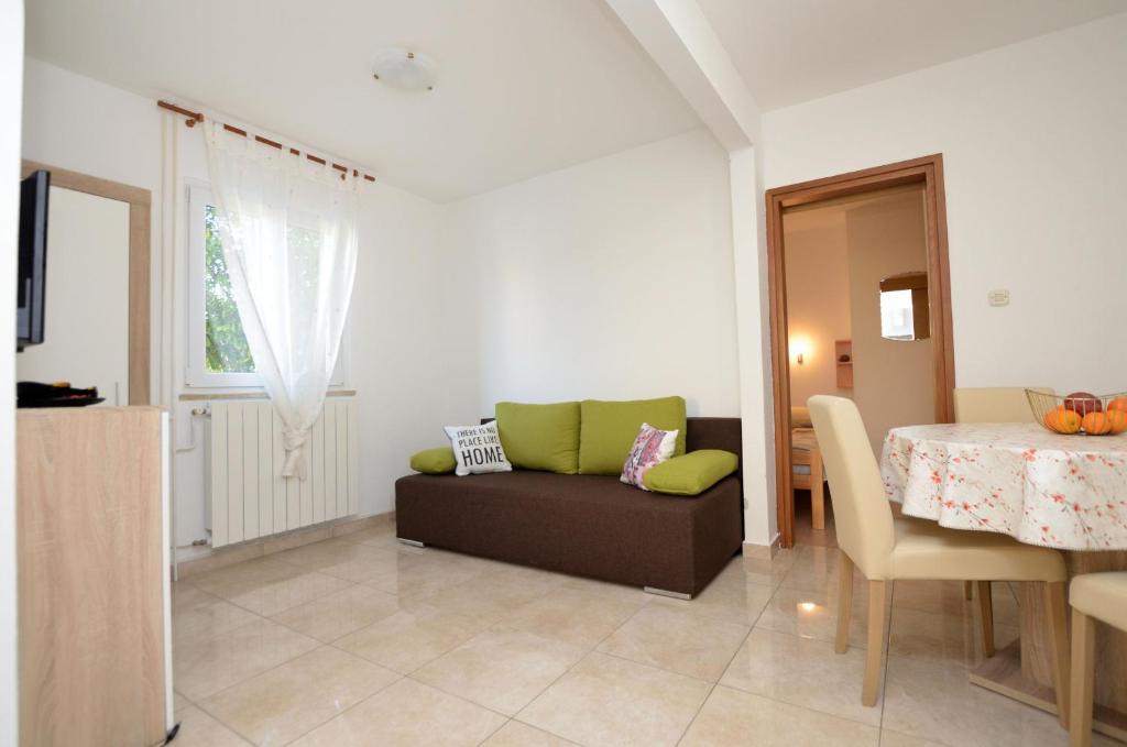Apartment Malvina photo 3