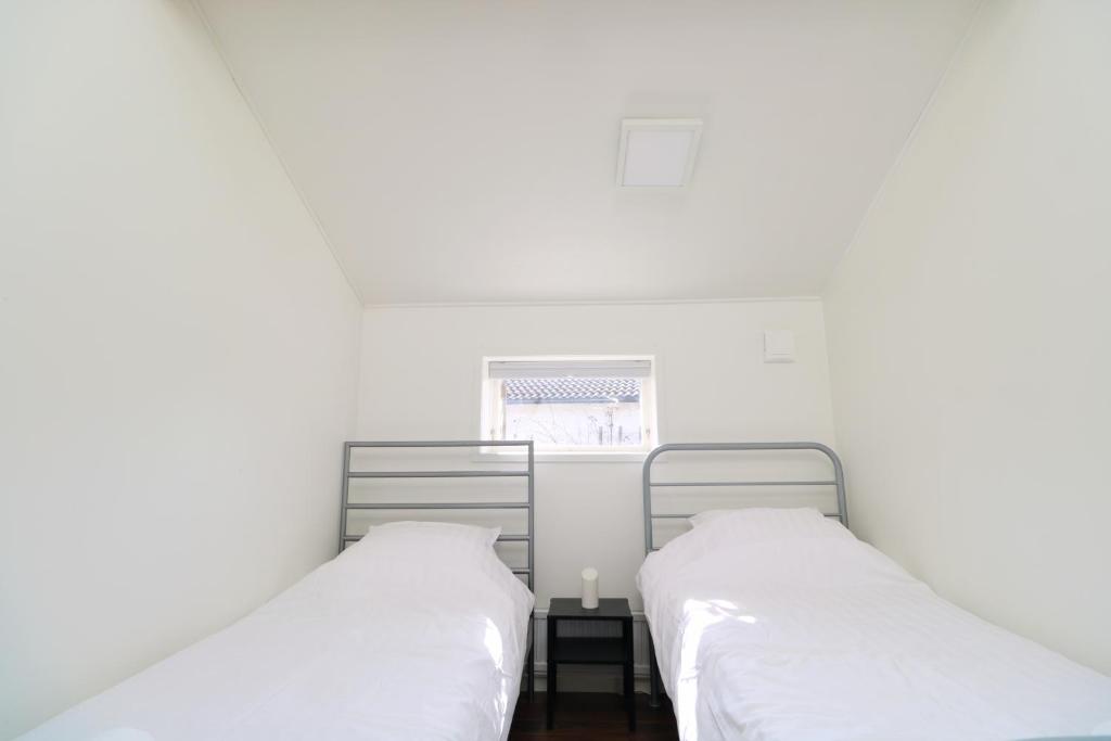 Bright & Spacious Apartment in Kinna Center photo 2