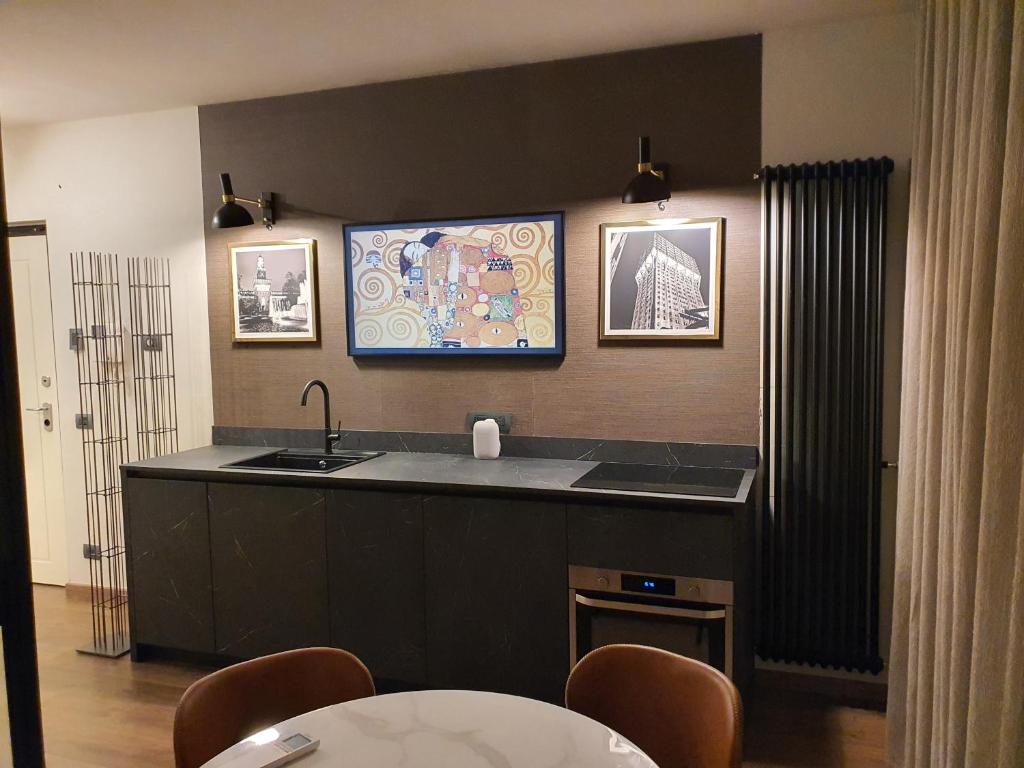 Porta Romana Gold Suite photo 2