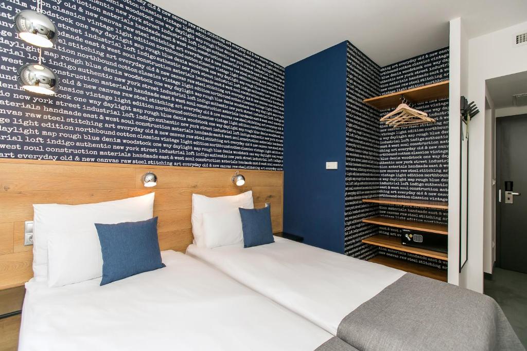 Двухместный (Двухместный номер с 2 отдельными кроватями), Roombach Hotel Budapest Center