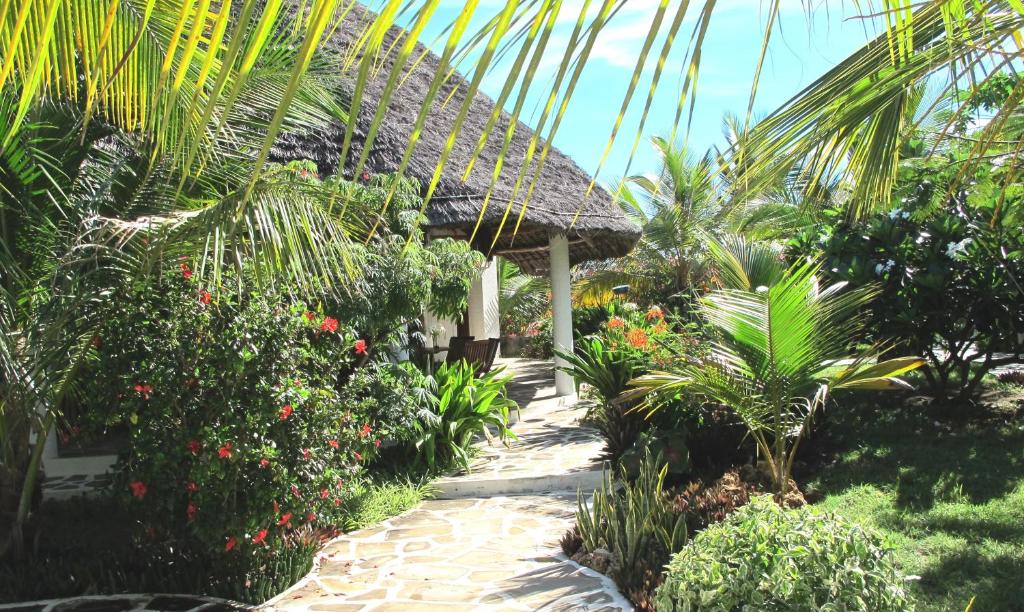 Watamu Villa With Service Personnel photo 2