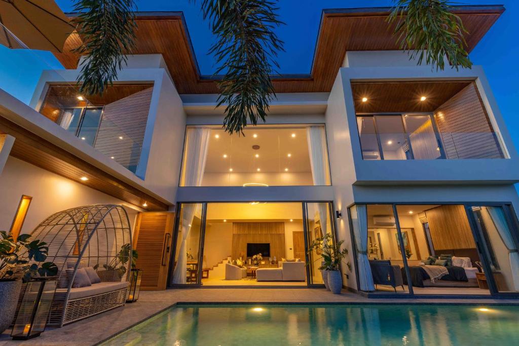Phuket Thalang Private Pool Villa photo 1