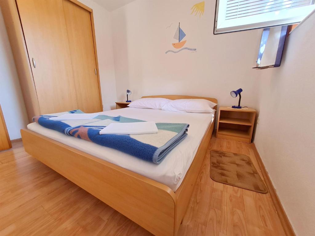 Apartment Julija photo 4