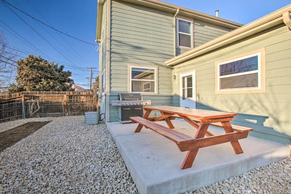 Pet-Friendly Townhome with Hot Tub, 5 Mi to LoDo! photo 1