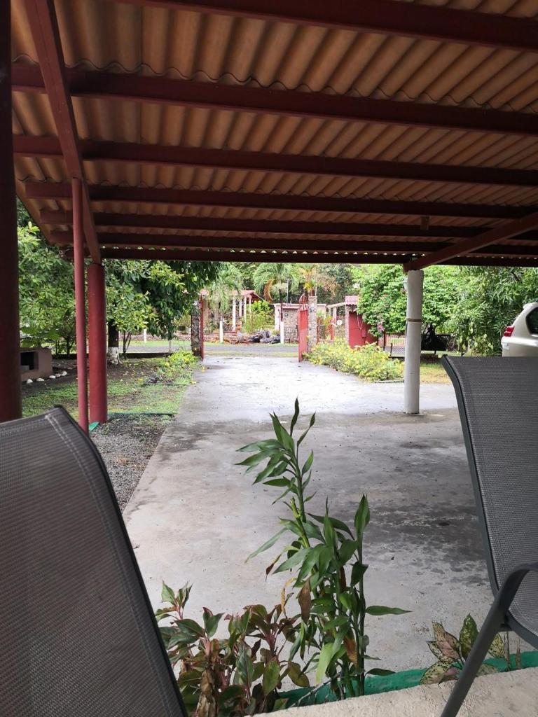 BEAUTIFUL HOUSE IN LAS UVAS SAN CARLOS, PANAMA WITH FRUIT TREES -SWIMMING POOL photo 4