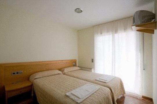 Amolls Restaurant i Habitacions photo 2