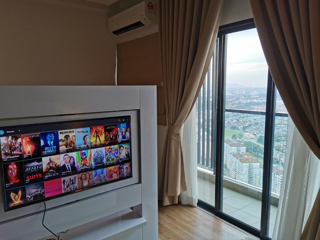 Apple Home 1 @ Menara Simfoni/Symphony Tower C180/Cheras/Mines/Balakong/Kuala Lumpur photo 1