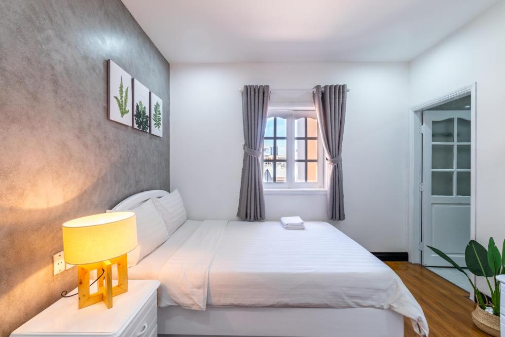 CHIN Stays - Han River