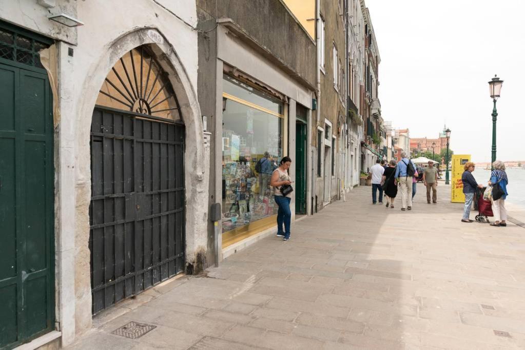 CA' DEL CORDER - A secret corner of peace - Tap to explore photos