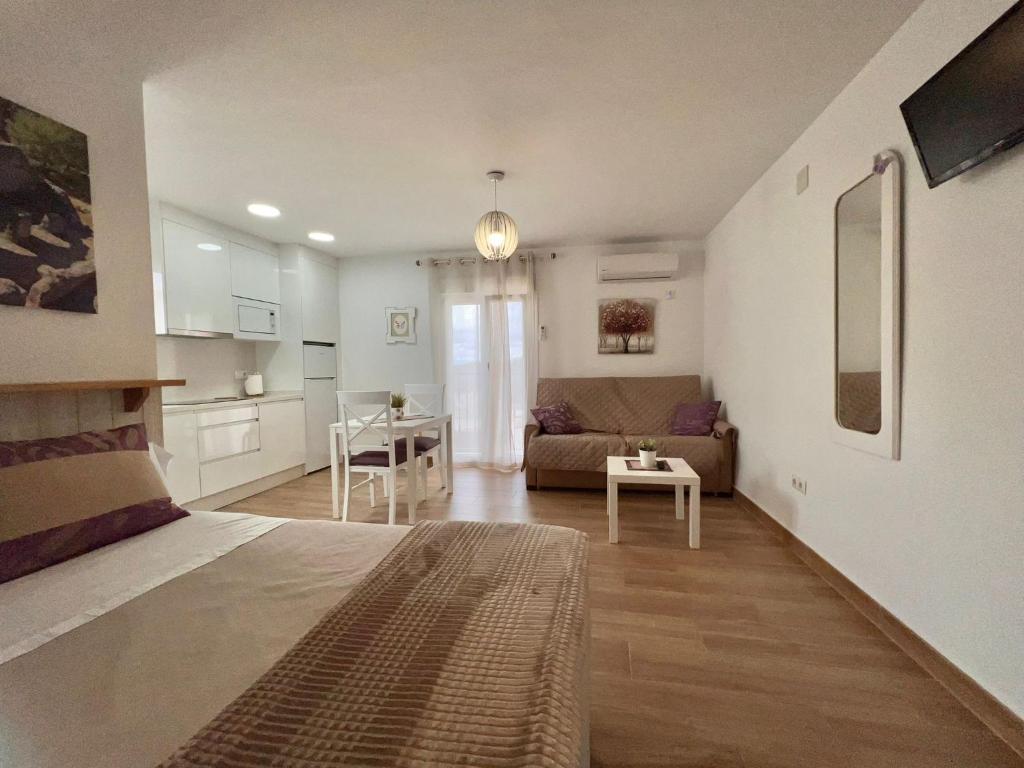 APARTAMENTO , LOFT BOBASTRO CErCA DEL CAMINITO DEL REY ARDALES photo 1