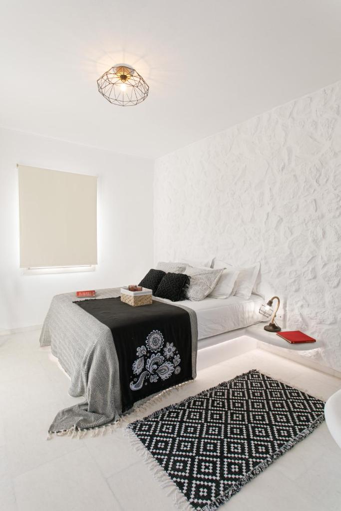 Naxos Earth Suites photo 4
