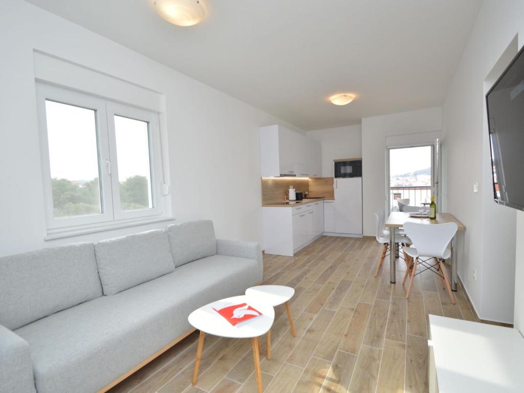 Apartment Anna-1 by Interhome photo 2
