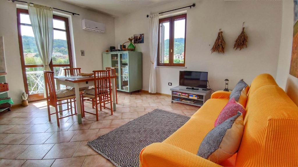 Bosa Apartments "House on the River" photo 3