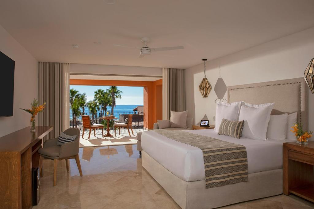 undefined Room Type - One Bedroom Suite Ocean View