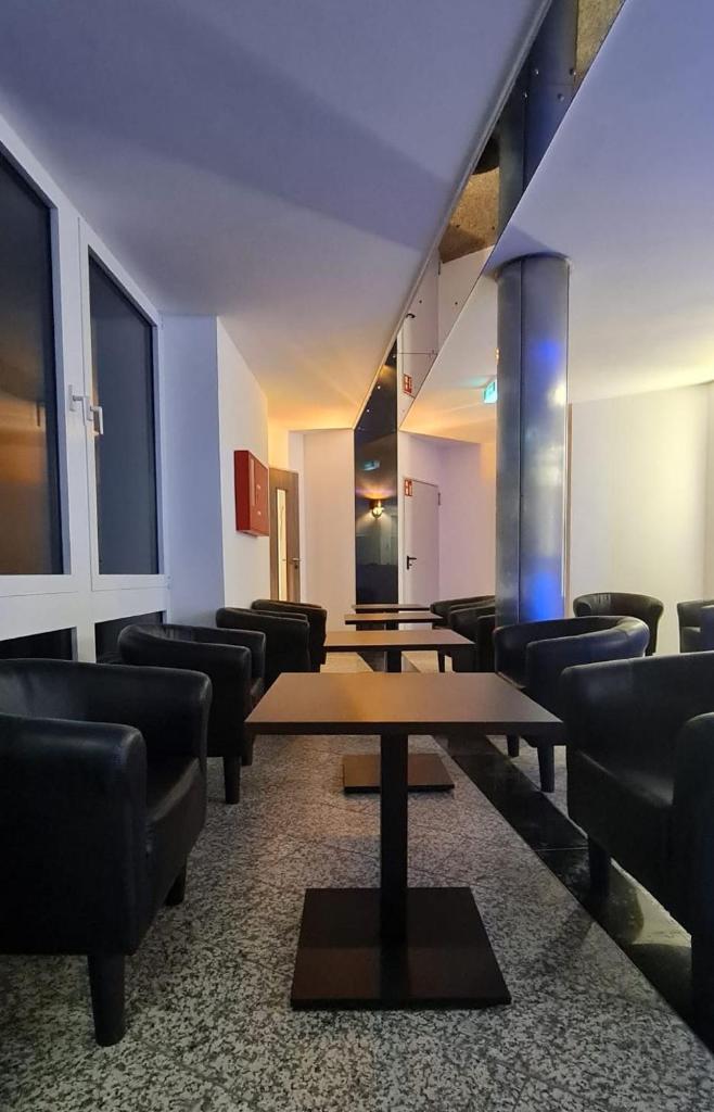 check-inn hotels - Offenbach photo 3