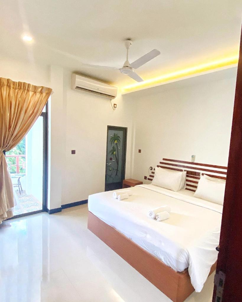 Beach Walk Villa Maldives photo 2