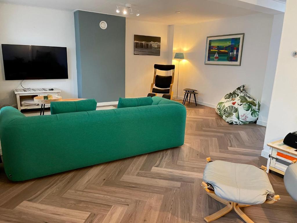 140 m2 groot appartement -midden in het centrum- 2022 kompleet gerenoveerd photo 4