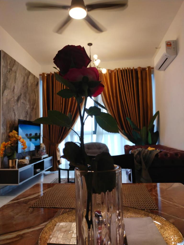 CMK TROIKA APARTMEN#Free Netflix photo 1