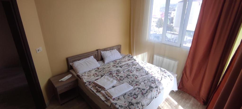 Femily hotel ın batumı maretı str 2 photo 3