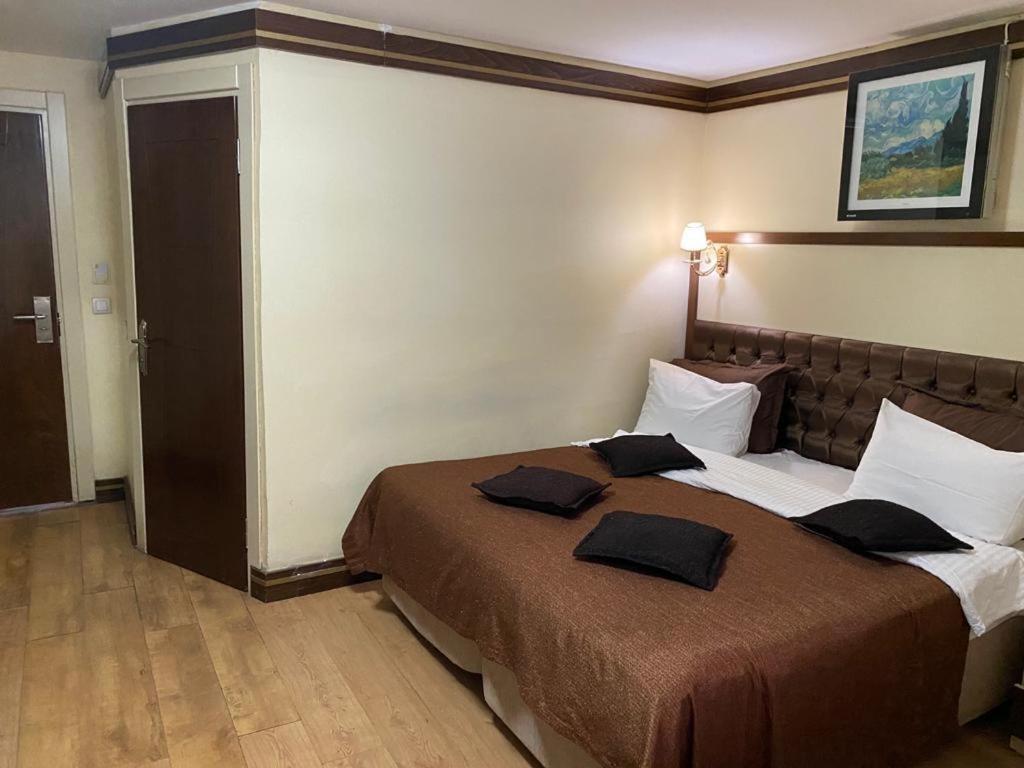 Gloria Tibi Hotel photo 1