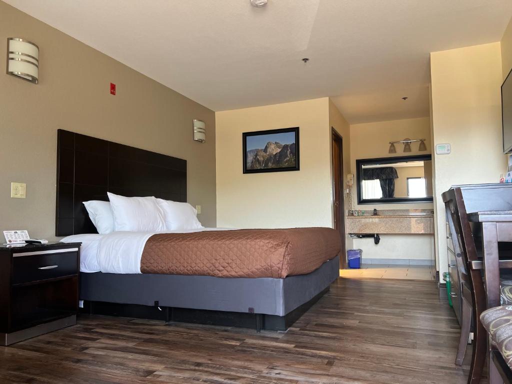 Yosemite Sierra Inn photo 1