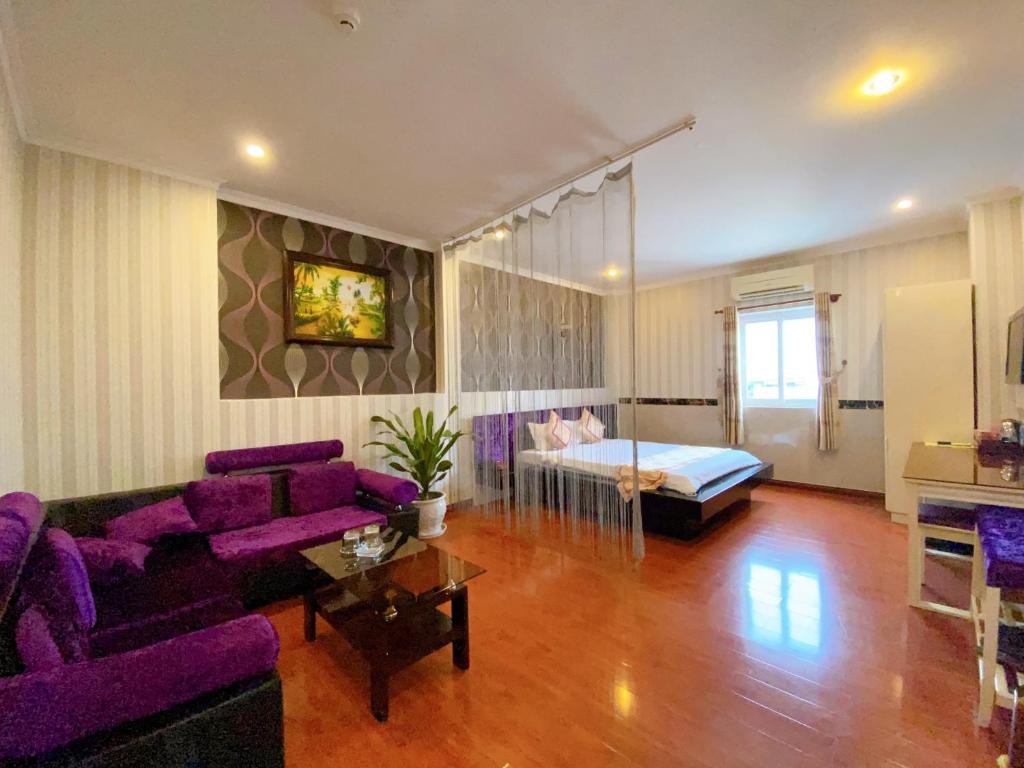 Khách Sạn Linh Phương 2
