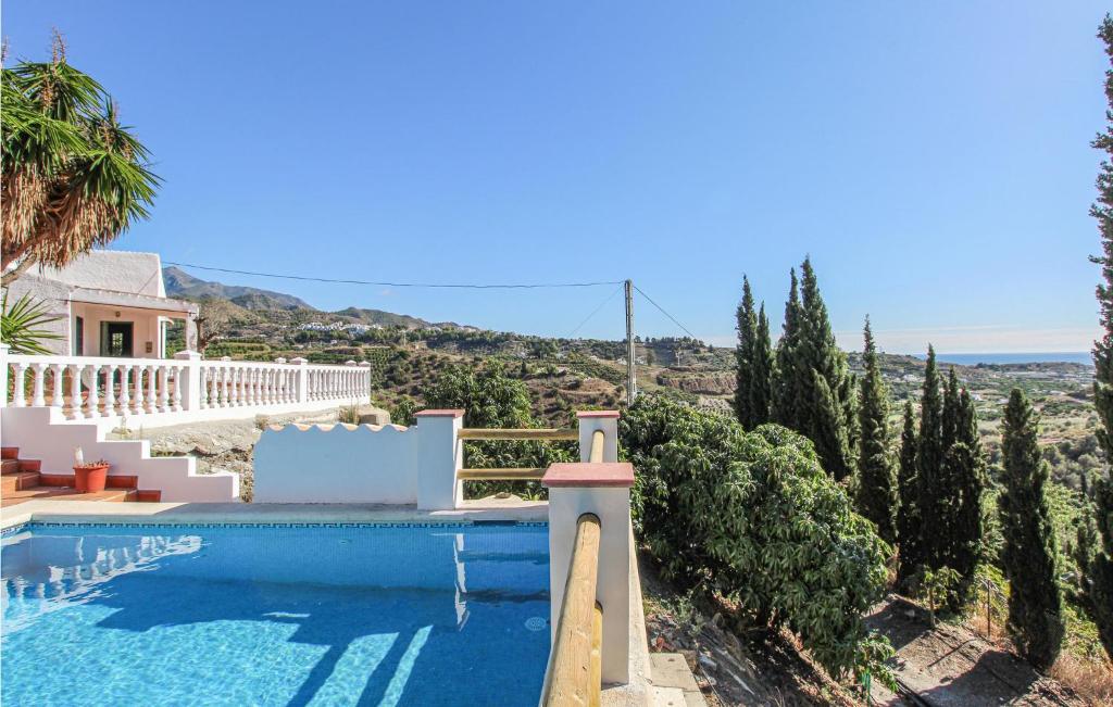 Beautiful Home In Frigiliana With Wifi, Private Swimming Pool And Swimming Pool