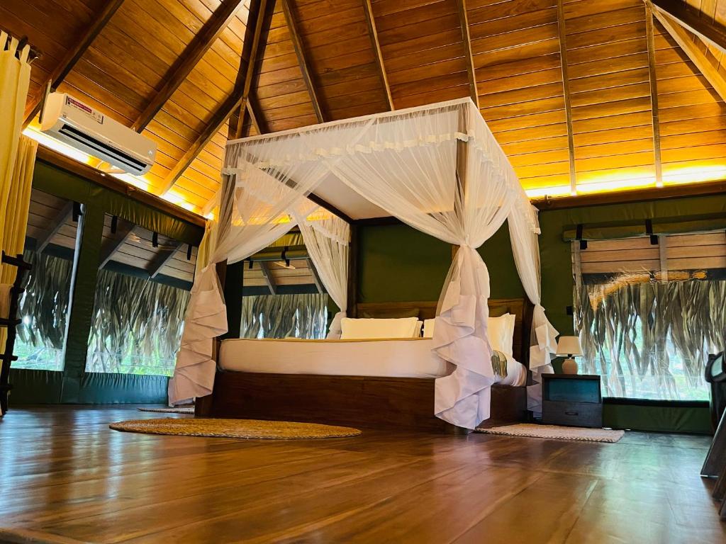 Yala Lake View Cabanas photo 4