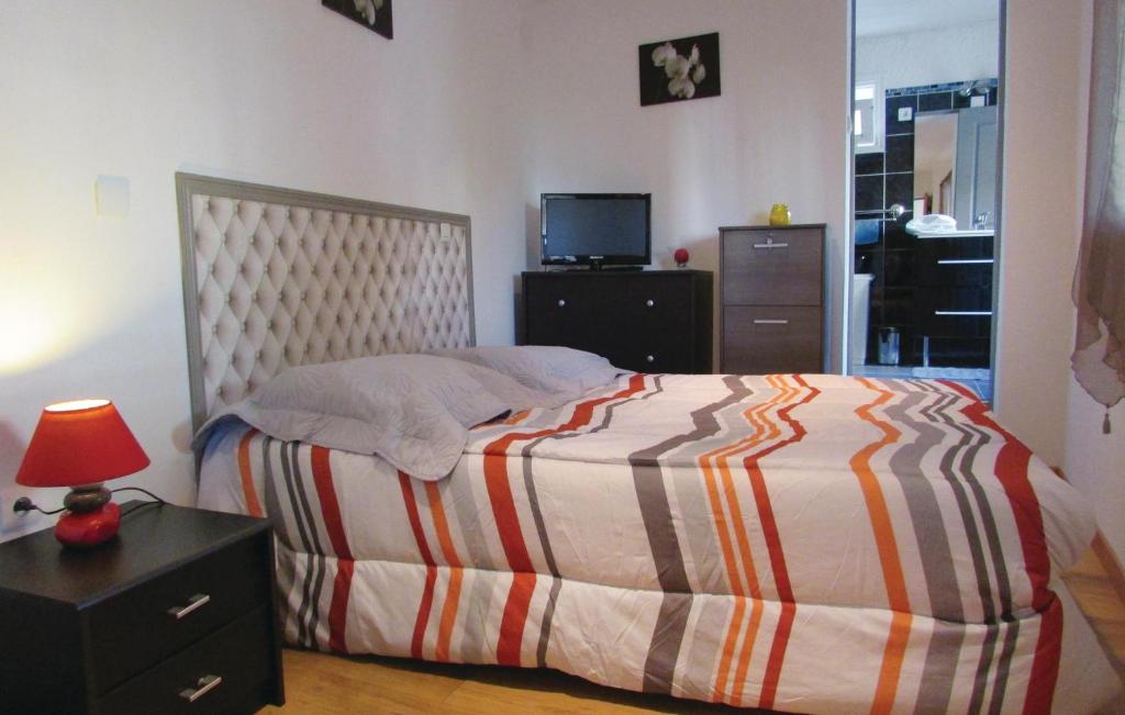 Amazing Apartment In Bastia With 1 Bedrooms And Wifi photo 3