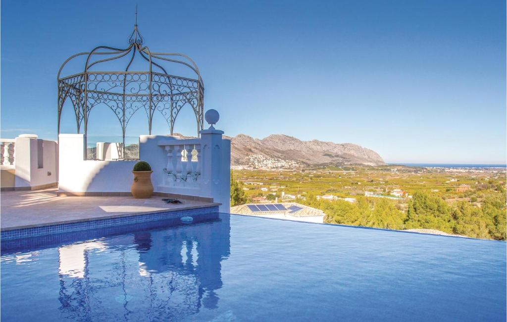 Nice Apartment In Trullent With 3 Bedrooms, Private Swimming Pool And Swimming Pool photo 4