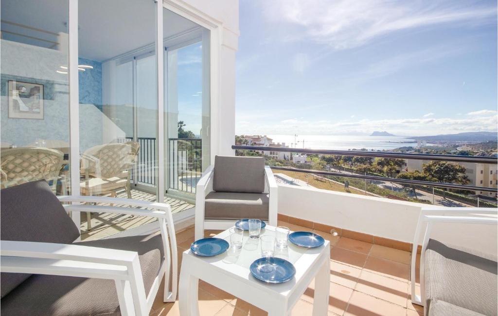 Amazing Home In Manilva With 3 Bedrooms photo 2
