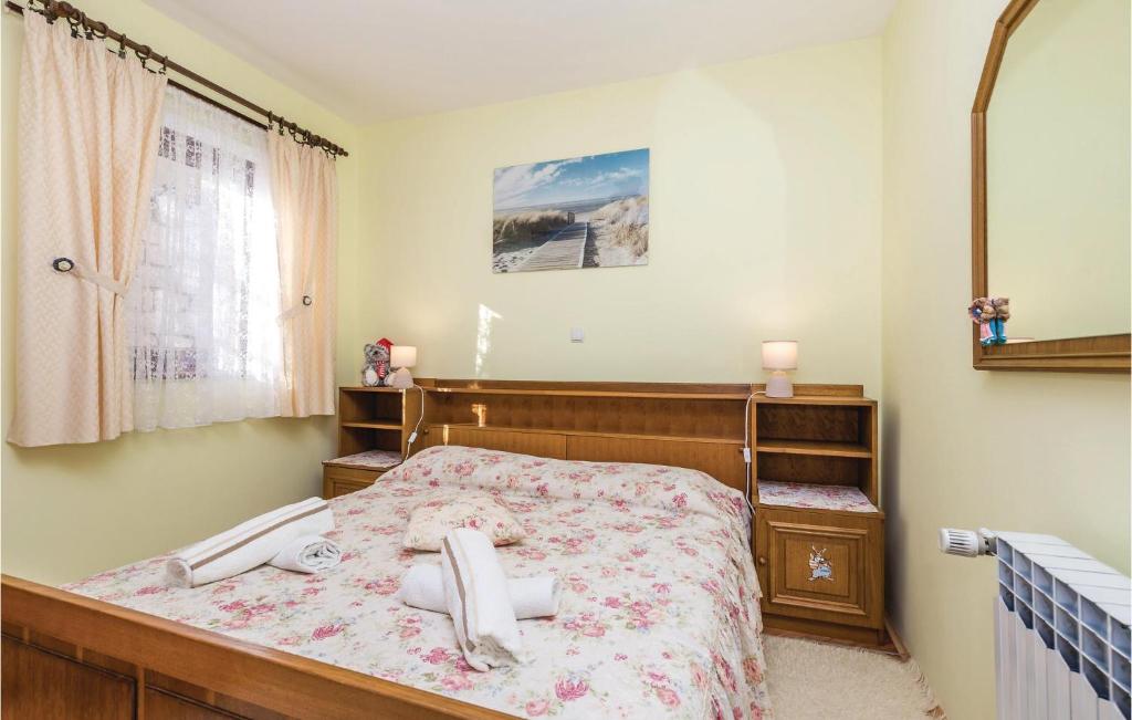 Awesome Apartment In Lovran With Wifi photo 4