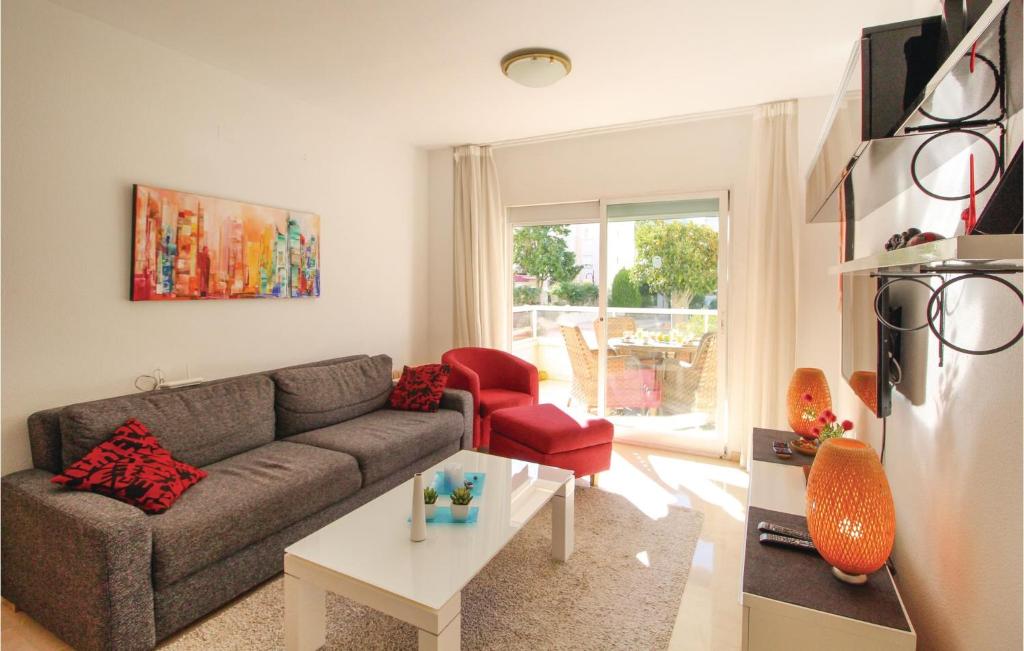 Awesome Apartment In Alfaz Del P With 2 Bedrooms, Outdoor Swimming Pool And Swimming Pool photo 1