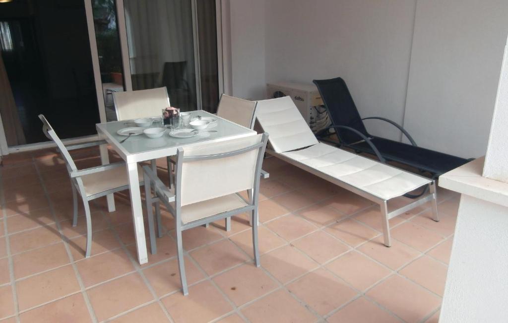 Nice Apartment In Roldn With 2 Bedrooms, Internet And Outdoor Swimming Pool photo 2