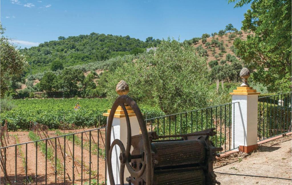 Nice Home In Constantina, Sevilla With 3 Bedrooms, Private Swimming Pool And Outdoor Swimming Pool photo 3