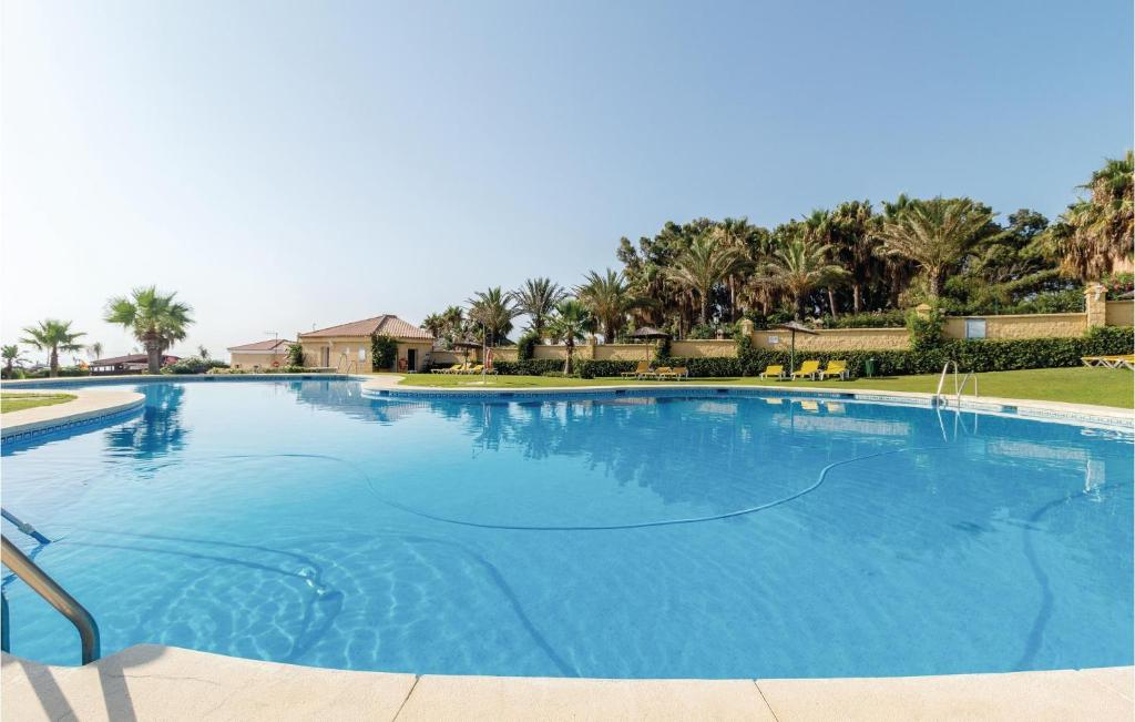 Amazing Home In Manilva With 4 Bedrooms, Wifi And Outdoor Swimming Pool photo 4