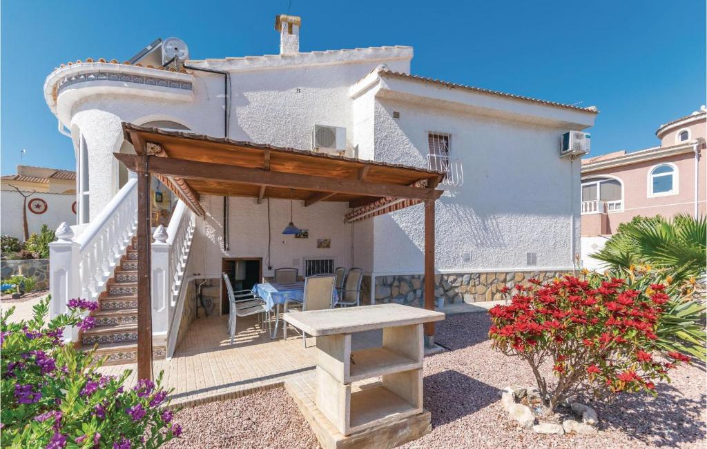 Nice Home In Rojales With 4 Bedrooms, Internet And Outdoor Swimming Pool photo 3