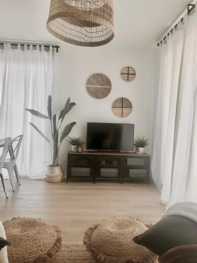 Precioso apartamento en Monzón con terraza,piscina,parque infantil y parking photo 4