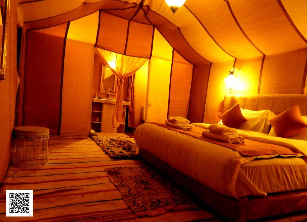 Room in Guest room - Luxury Desert Camp - Merzouga photo 3