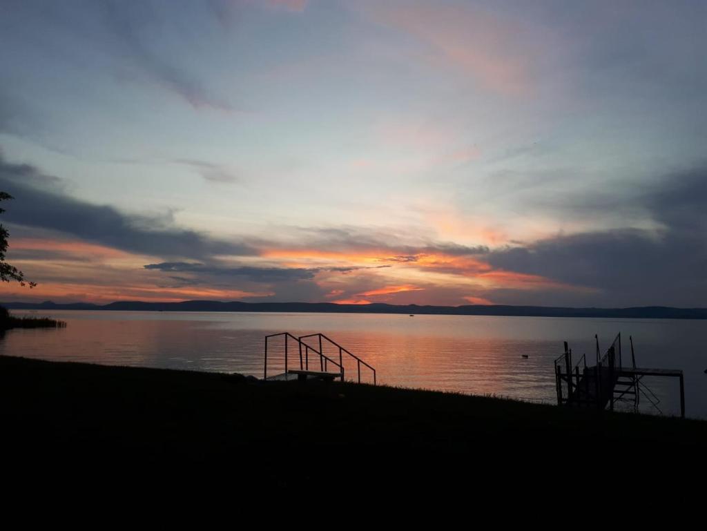 Traumlage direkt am See photo 2