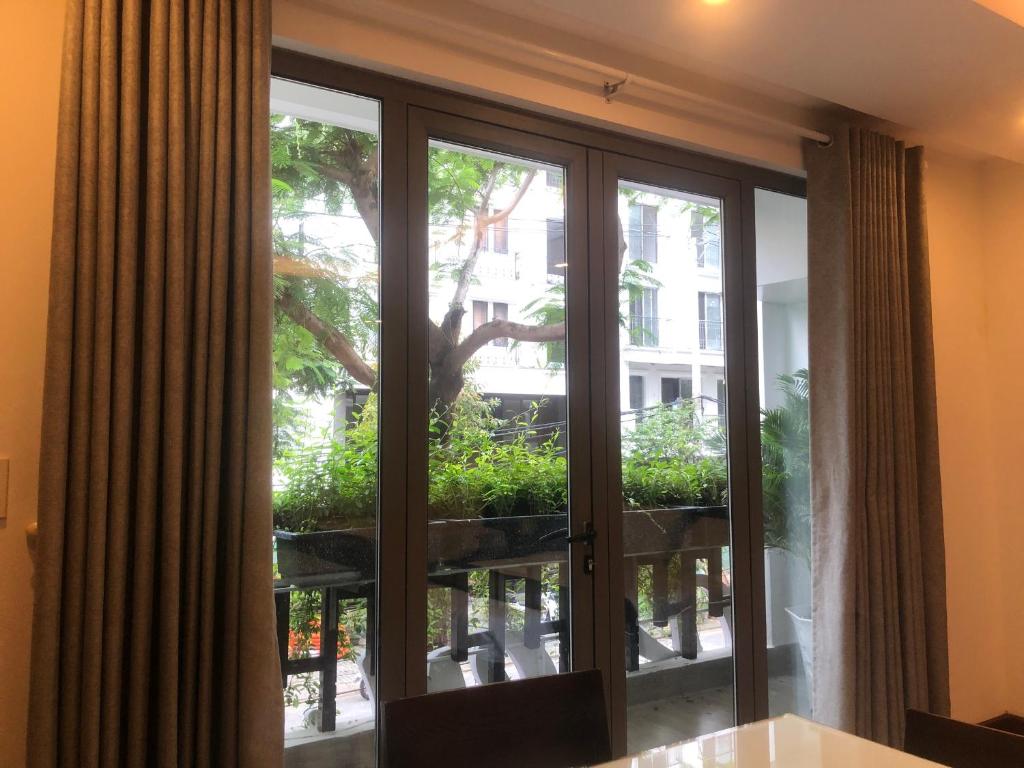 AOA HOTEL & APARTMENT DANANG