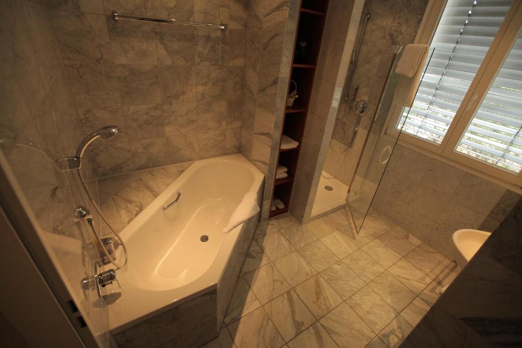 Hotel MARIOTTO am Burghof photo 1