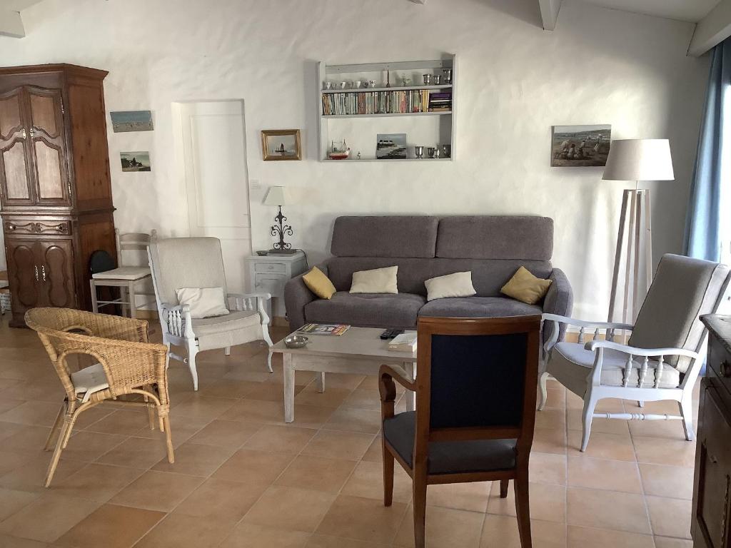 Ensemble, dans une grande maison de Noirmoutier photo 2