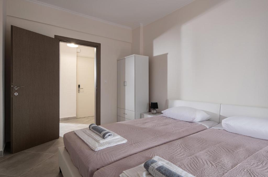 mansion luxury apartment photo 1