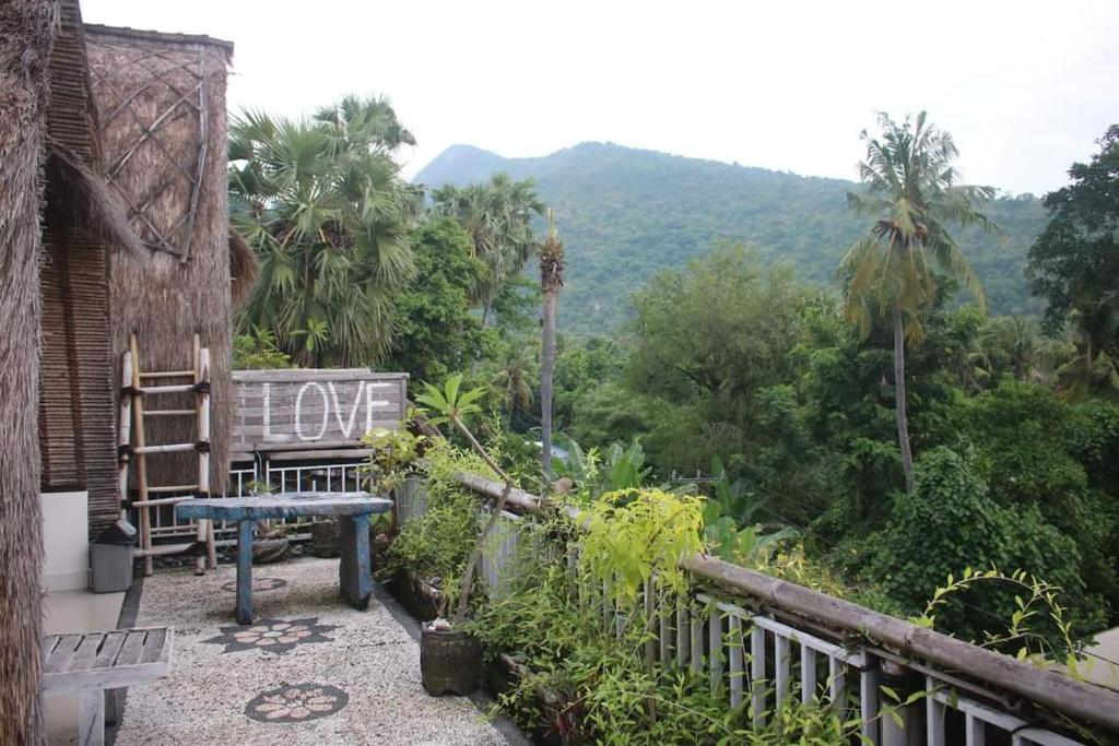 Amed Paradise Warung & House Bali photo 3