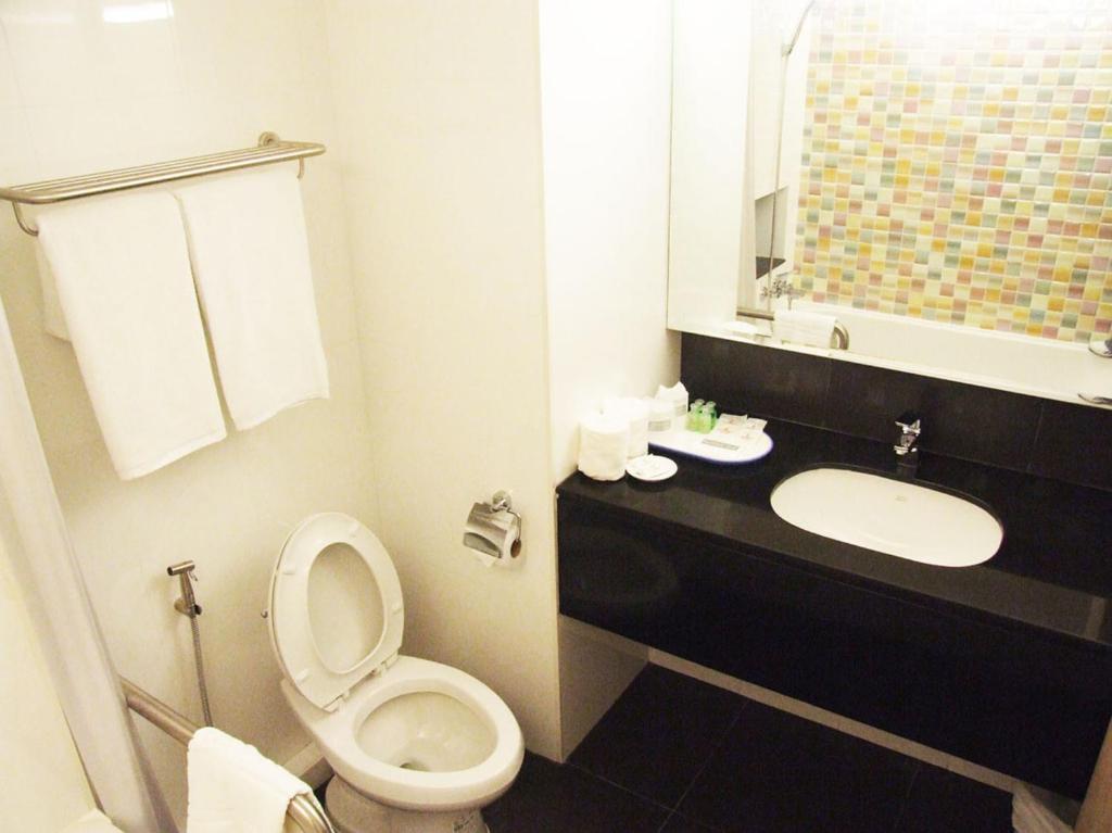 Сьюит (Представительский люкс), Отель Grand Tower Inn Sathorn